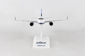 If you're a loyal jetblue flyer, you may also want to consider opening a big spenders with the right jetblue airways credit cards can also earn mosaic status before they've flown their first flight. Skymarks Jetblue Airways Embraer E190 Stripes Skr980 1 100 New Jetblue Airlines
