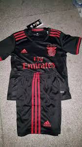 Customize your bank cards, metro passes, and other cards with officially licensed sport lisboa e benfica designs by cucu covers. Kids 16 17 Benfica Away Black Soccer Jersey Kit Shirt Shorts Cheap Benfica Football Shirt Online Shop Free Shipping Bestway4you