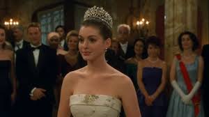 Mia thermopolis has just found out that she is the heir apparent to the throne of genovia. The Princess Diaries 2001 Movie Comedy Family Romance Film Youtube