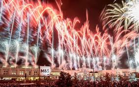 Photo by marty skovlund, jr./coffee or die. Christmas Lights Switch Ons With Celebrities Across Kent In 2019