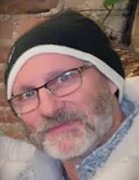 Darren Lutz's Instagram, Twitter & Facebook