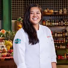 The winner of the first part of last chance kitchen rejoins the competition just in time for their second chance quickfire challenge where the chefs are tasked with redoing a past failed dish for guest judge melissa king. Jamie Tran Battles For A Chance To Get Back On Top Chef Portland On Last Chance Kitchen Eater Vegas