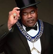 A message from Armando Rivera 102.7 FM WBMX & 107.5 FM WGCI (80's & 90's):  👇