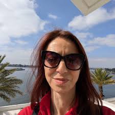 Simona Dinu (@sdinu20) • Instagram photos and videos