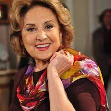 A atriz brasileira eva wilma morreu este sábado, aos 87 anos, num hospital em são paulo, brasil, onde estava internada a lutar contra um cancro do ovário, avança a globo. Tehvjcffekibkm