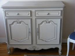 Comment Relooker Un Bahut Merisier Style Louis Xv Pour Un Aspect Romantique A Fraconville 95130 Mobilier De Salon Relooking Meuble Ancien Relooking Meuble