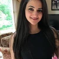 Lina Latif's Instagram, Twitter & Facebook