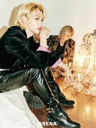 In french, hungarian, slovak, portuguese and spanish it is written with an acute accent, félix, whereas in catalan it is written with a grave accent, fèlix. Stray Kids Felix And Hyunjin Talk About Pushing Gender Boundaries With Fashion Their Growing Popularity Soompi