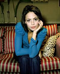An egomaniacal film star develops a relationship with a young dancer against the backdrop of hollywood's silent era. Berenice Bejo Unifrance