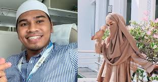 Check spelling or type a new query. Kami Dah Tak Tinggal Sebumbung Dalam Proses Bercerai Hana Azraa