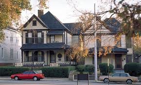 9 Key Stops On A Civil Rights Tour Of Atlanta Including Martin Luther King Jr S Birthplace Spring Break Staycation Staycation Atlanta Museums