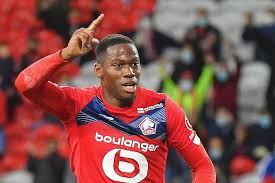 Retrouvez toute l'actualité, le calendrier et les résultats des équipes, ainsi que toute la vie du contact. Football Ligue 1 Lille Et Jonathan David S Offrent Nantes Et Le Fauteuil De Leader