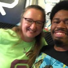 Stream WXRW riverwestradio.com 104.1fm