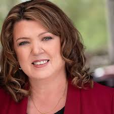 Wily Writers Presents Tales of Evil: Amazon.co.uk: McCoy, Angel Leigh,  Baxter, Alan, Bodden, Bill, Brozek, Jennifer, Lock, Bob, Magill, E.S.,  Morton, Lisa, Navarro, Yvonne, Ochse, Weston, Rhoads, Loren: 9781950427178:  Books