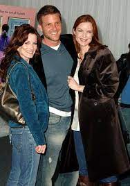 We did not find results for: Marcia Cross Doug Savant And Laura Leighton Laura Leighton Movie Stars Desperate Housewives