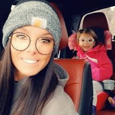 Amanda Scobie's Instagram, Twitter & Facebook