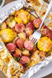 Make your next backyard cookout the talk of the town with these unique condiments and toppings you can this year, why not make your backyard cookouts the talk of the town by mixing things up a bit. 5 Tips For The Best Summer Backyard Bbq Bread Booze Bacon