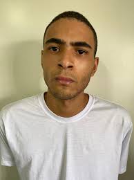 Polícia divulga fotos de suspeito de assaltar mulheres motoristas de  transporte por aplicativo, no DF