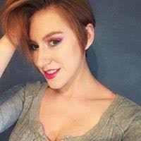 Caitlyn Hopper's Instagram, Twitter & Facebook