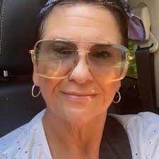 Cara Helm (@carrammia) • Threads, Say more