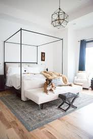 Find the best white bedroom benches for your home in 2021 with the carefully curated selection shop from bedroom benches brands you already know and love like safavieh, ezekiel & stearns. 15 Chic And Comfy Bedroom Benches Shelterness