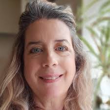 Debra Bissett's Instagram, Twitter & Facebook