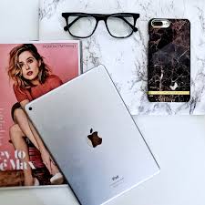 Felix gray's blue light glasses look good and are elegantly packaged. Felix Gray Computer Glasses Review Self Care Tips All About Good Vibes