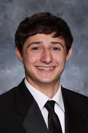 Fontainebleau High School awards diplomas