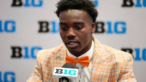 Wide receiver Nick Marsh doesn't plan to be an ordinary sophomore. How do  we know? Because he is still with Michigan State football. See link below  ⬇️ bit.ly/3IILYSB