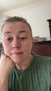 Mariah • Brand Designer • WFHM (@mariahrosescott)