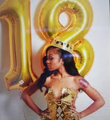 18th Birthday Birthday Outfits For 18 Year Olds Jayda Wayda On Instagram Last Sneak Peak Birthday Photoshoot 21st Birthday Photoshoot Birthday Photos