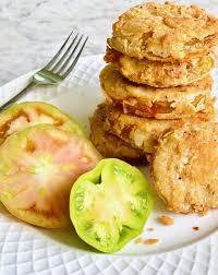Southern Fried Green Tomatoes Recipe In 2020 Appetizer Recipes Fried Green Tomatoes Green Tomatoes