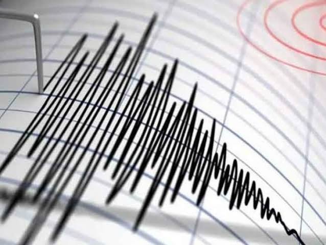 An earthquake 3.6 magnitude on the Richter Scale hit Srinagar in Jammu and Kashmir on Tuesday