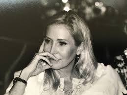 Elizabeth Imus's Instagram, Twitter & Facebook