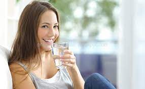 Arti mimpi minum air bisa mewakili pembaharuan, regenerasi,atau restorasi. 99 Arti Dan Makna Mimpi Minum Air Menurut Primbon Jawa Dan Tafsir Islam Lengkap Mimpi Air