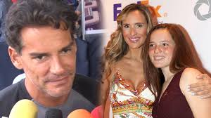 Cristian de la fuente y su hija. Cristian De La Fuente Confiesa Que Es Un Papa Celoso Y Teme Que A Traves De Su Hija Le Hagan Pagar Sus Pecados Famosos Univision