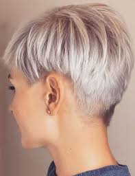 Viele wollen mit einem kurzhaarschnitt auch ein statement setzen. Notitle Frisuren Kurze Haare Blond Haarschnitt Kurze Haare Kurze Haare Frisur Ideen