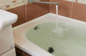 When anything more than water and soapy bubbles washes down your tub drain, it can lead to clogging, but the main culprit of clogged bathtub drains is hair. Unclog A Tub Drain With A Plunger In 8 Easy Steps Pratt Plumbing