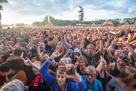 Join our mailing list and we will keep you up to date with priority access to tickets, discounts and exclusive news & offers, via email. Madness Daan En Meer Naar Crammerock 2016 Festileaks Com