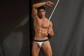 Goldengeorgiii Aussie Summer Marcuse