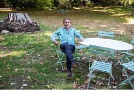 Après les révélations riches en émotions et surprises de la semaine dernière, place à la deuxième partie du bilan qui promet, elle aussi, son lot de moments forts ! Jean Claude De L Amour Est Dans Le Pre Si Je Fais Rire La France C Est Un Bonheur