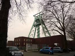 Die stadtbahnlinie u35 sowie fünf straßenbahnlinien verbinden die hotels in bochum mit den sehenswürdigkeiten der stadt. Sehenswurdigkeiten Bochum Sehenswertes Foto