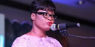 Cuidado al consumir vitaminas para complementar su alimentación