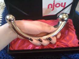 Playing with my NJoy Pure Wand : rPiercingPorn