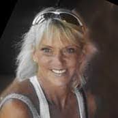 Donna Blagg's Instagram, Twitter & Facebook