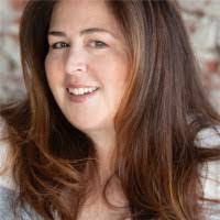 Michelle Wallis's Instagram, Twitter & Facebook