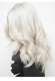 platinum silver hair weisse haarfarben platinblond haar styling