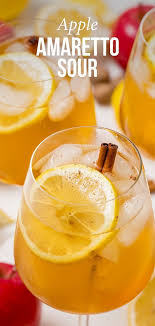 Sit Back And Relax With This Flavorful Apple Amaretto Sour Recipe Amaretto Sour Apple Drinks Amaretto Drinks