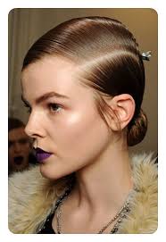 This goes right up there with the tight ponytails and buns. 62 Fast And Easy Hairstyles For Wet Hair