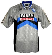 Vind fantastische aanbiedingen voor vfl bochum trikot. Globetrotter Vfl Bochum Trikot 1999 00 Faber Grau 3rd Herren S M L Xl Xxl Gunstig Online Kaufen Bestellen Shop Spieler Trikot De Marktplatz Retro Vintage Fussball Trikots Von Superstars